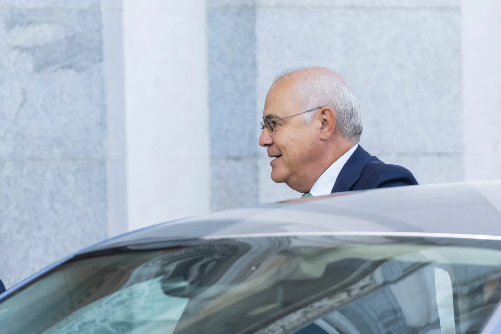 Llarena acata el fallo sobre Puigdemont, pero marca distancia