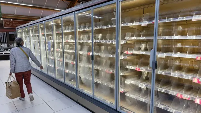 Guerra en Yemen amenaza petróleo y agrava hambre