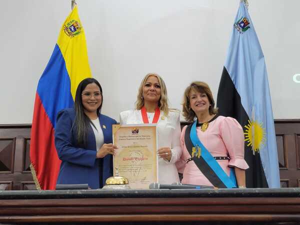 
			Con sesión Solemne el Clezulia celebró el Día Internacional de la Mujer		