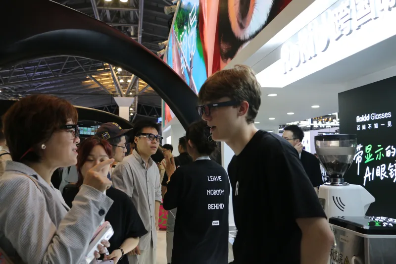 Alibaba pone Qwen en gafas inteligentes con venta en China
