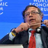 Gustavo Petro pide no explotar petróleo en el Esequibo