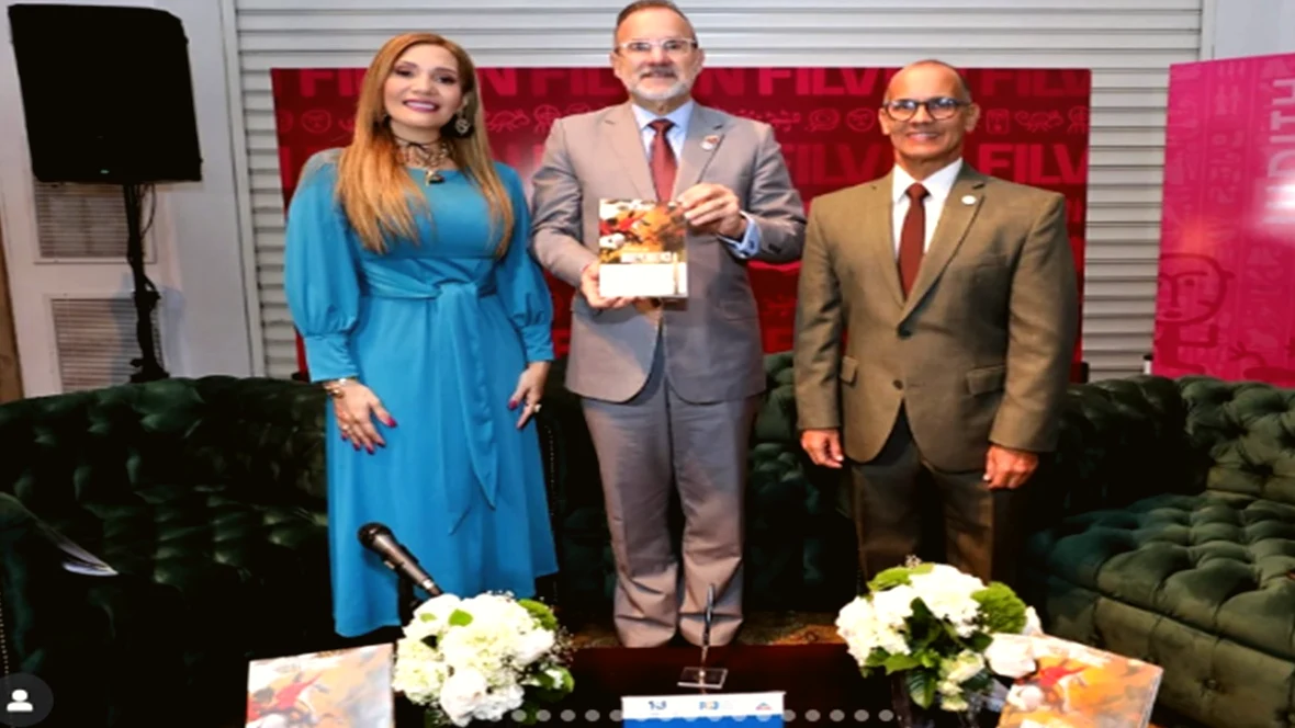 Inocencio Figueroa reúne en un libro sus relatos televisivos