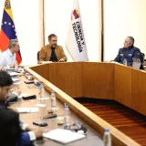 Gobierno y operadoras trazan ruta para optimizar telecomunicaciones