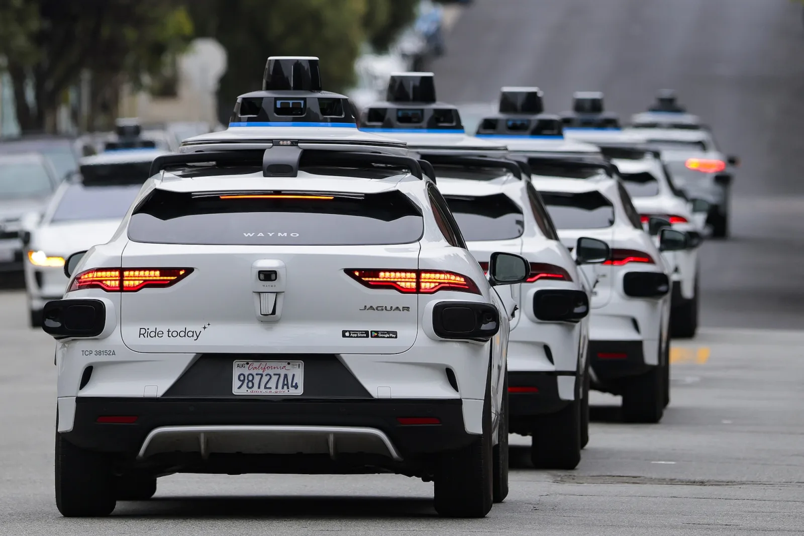 Waymo reactivó su servicio en San Francisco tras una pausa