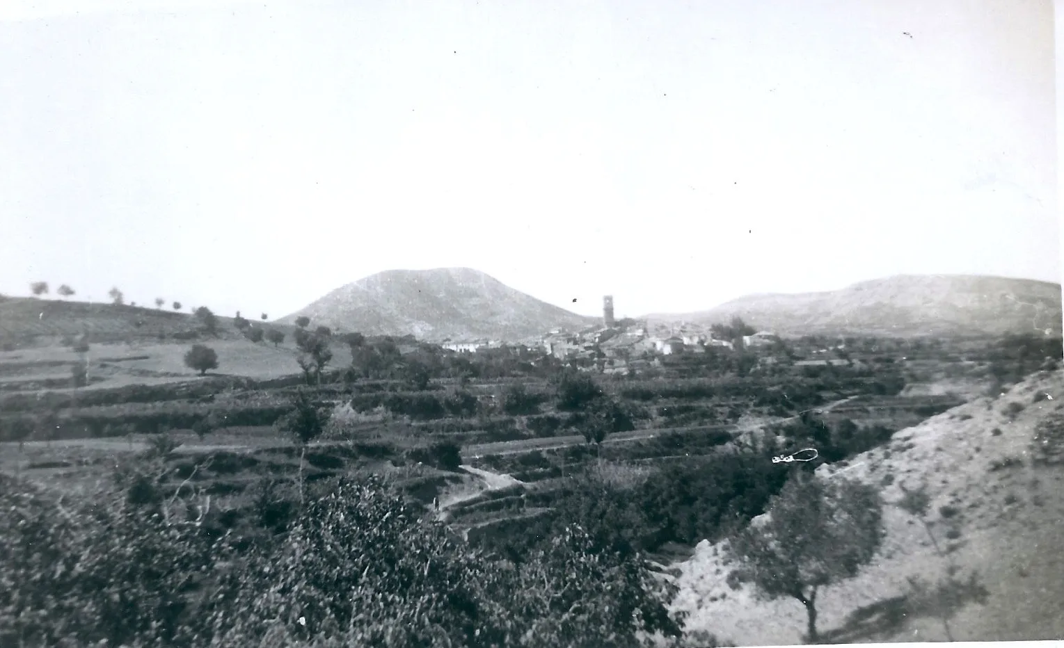 File:Vista de Siete Aguas, agosto 1945.jpg