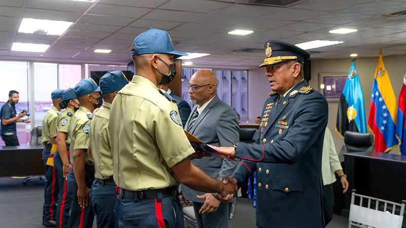 
			Maracaibo cuenta con 25 nuevos funcionarios para la policía municipal		