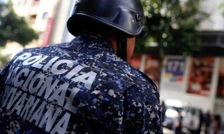 
				Abatidos otros tres delincuentes en Petare			