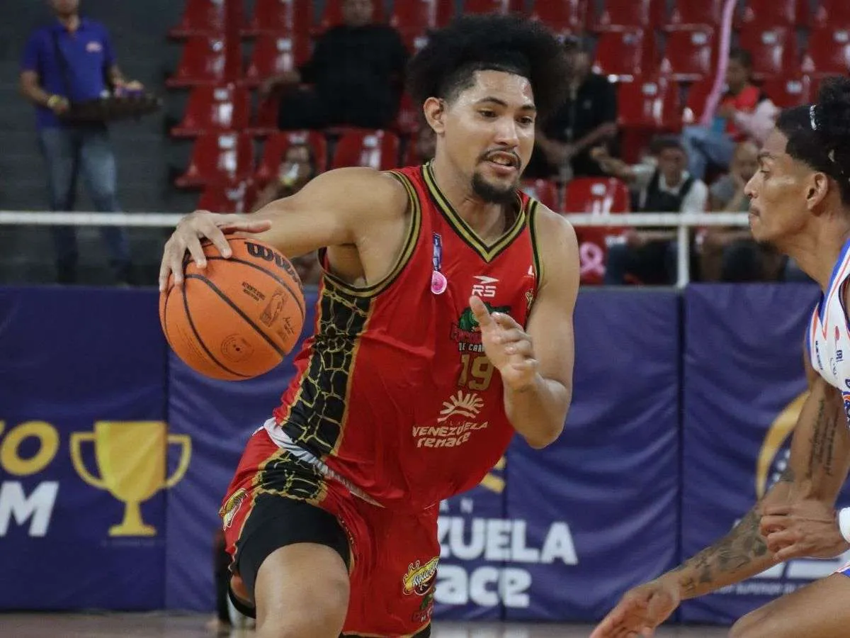 Cocodrilos refuerza el liderato tras vencer a Piratas 71-60