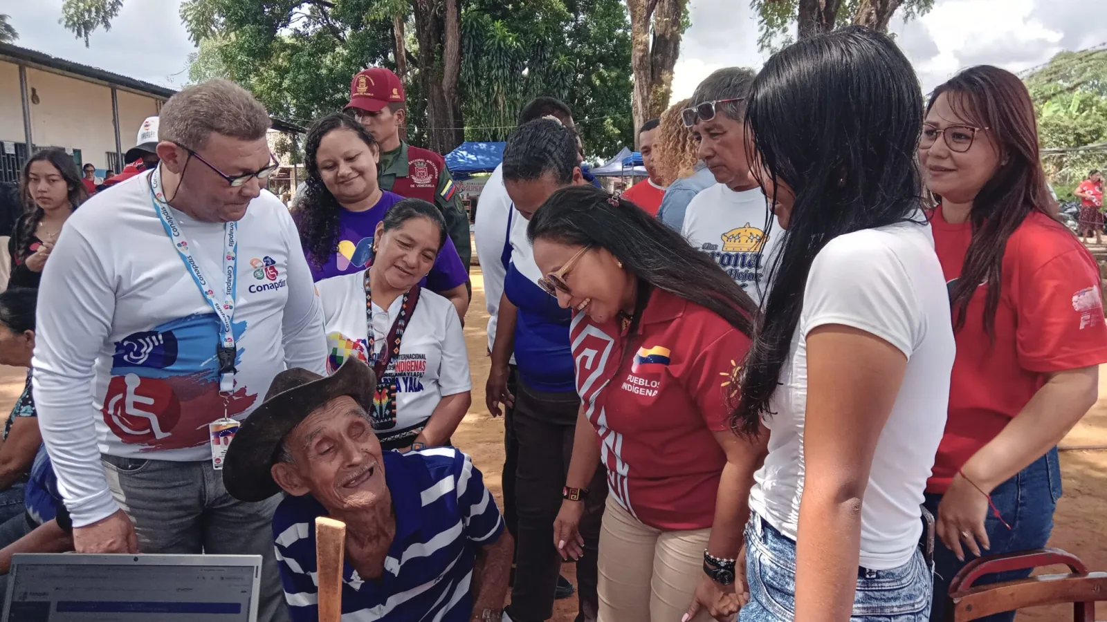 Jornada social ofreció 450 atenciones en Colonia del Curay