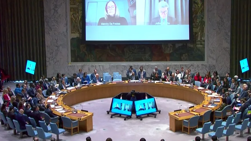 ONU aprueba freno a abusos digitales contra niños en guerra