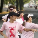 Maracaibo tiñe de rosa la ciclovía por la lucha contra el cáncer