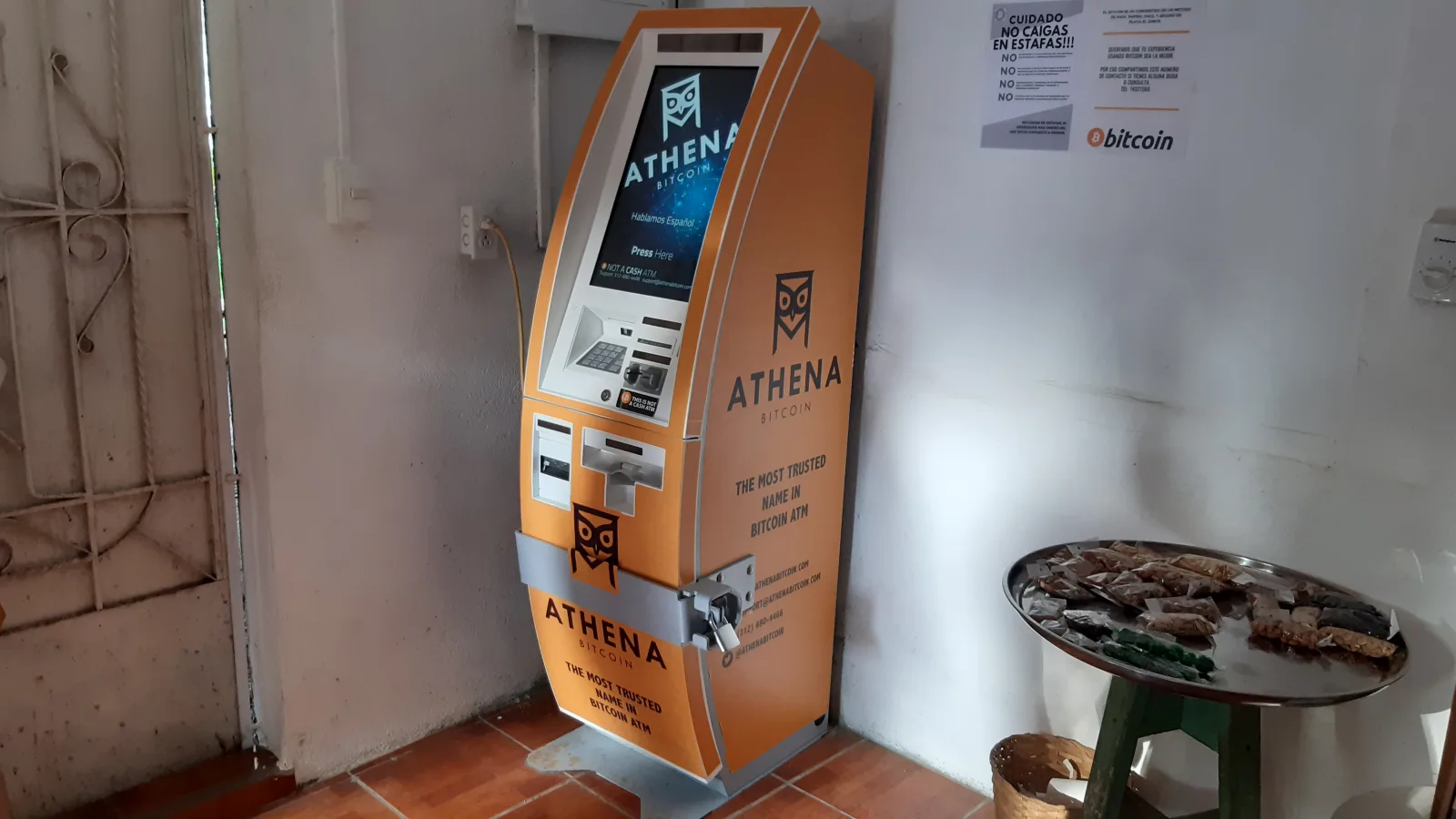 FMI otorga 138 millones a El Salvador tras exención por Bitcoin