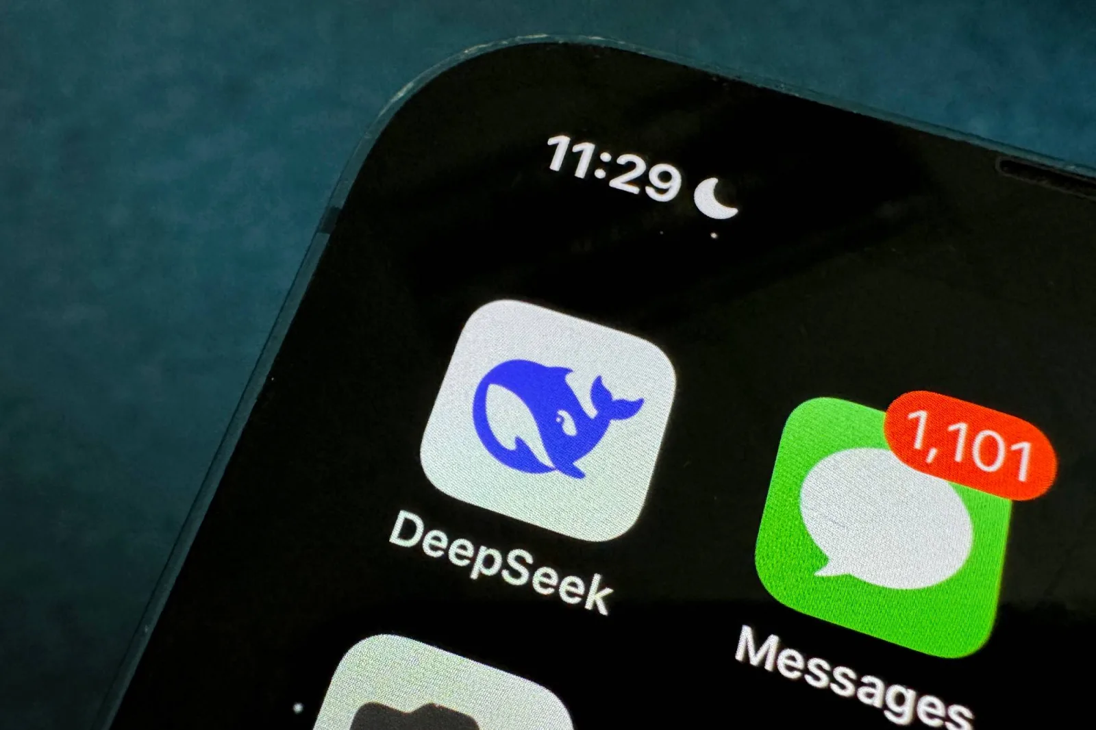 DeepSeek levanta US$15.000 millones tras veto en EE. UU