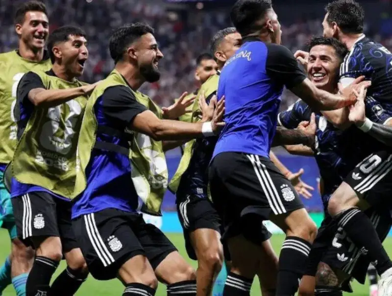 Argentina avanza a la final del Mundial 2026 tras vencer a Inglaterra