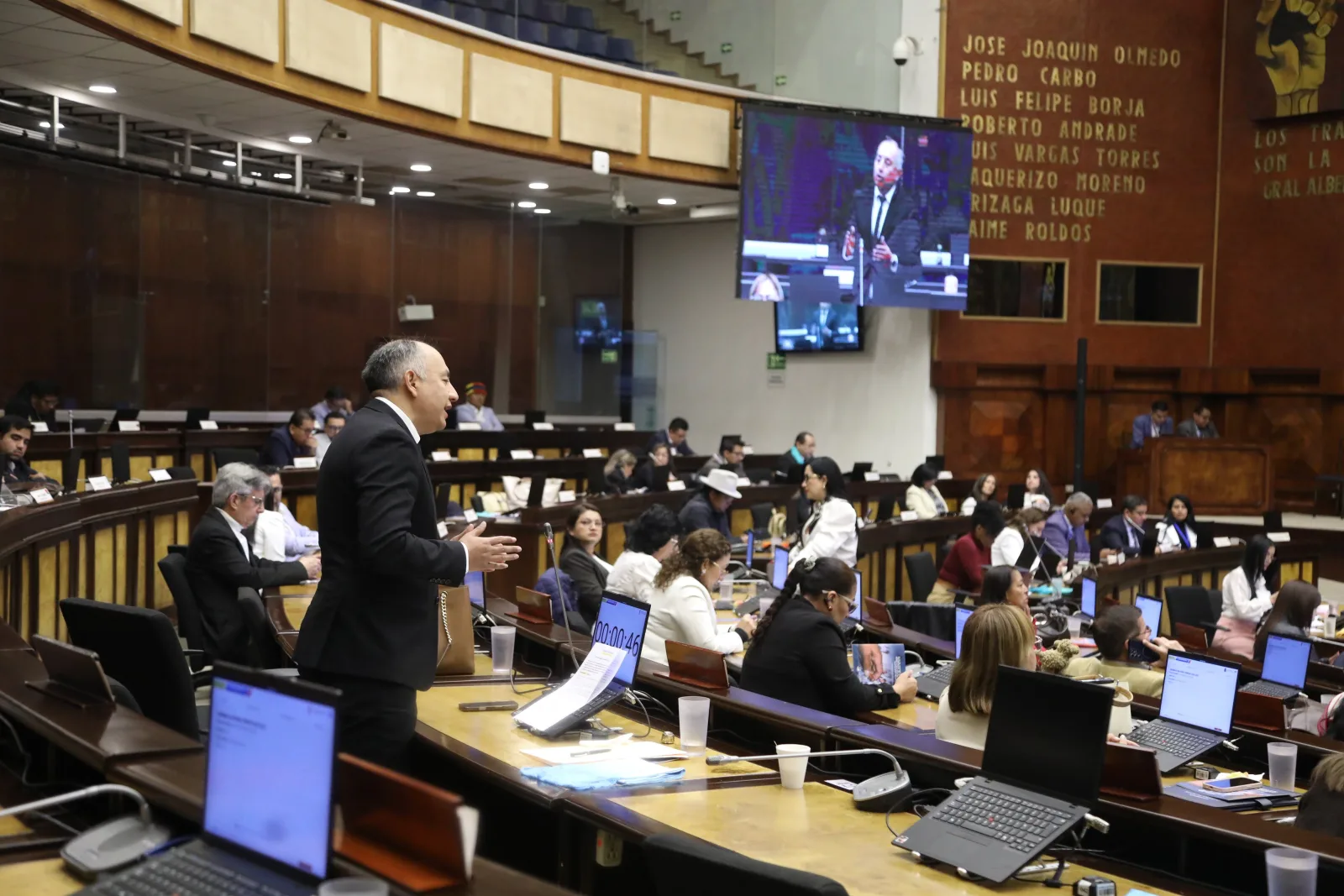 Quito: investigarán seis recolectores señalados por la Contraloría