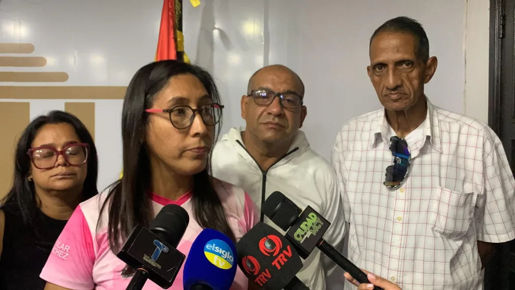 Jubilados de Aragua exigen cirugías de cataratas antes del 15N