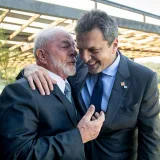 Massa se alineó con Lula antes del balotaje en Brasil
