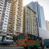 Anuncian plan para reparar ascensores en edificios de Caracas