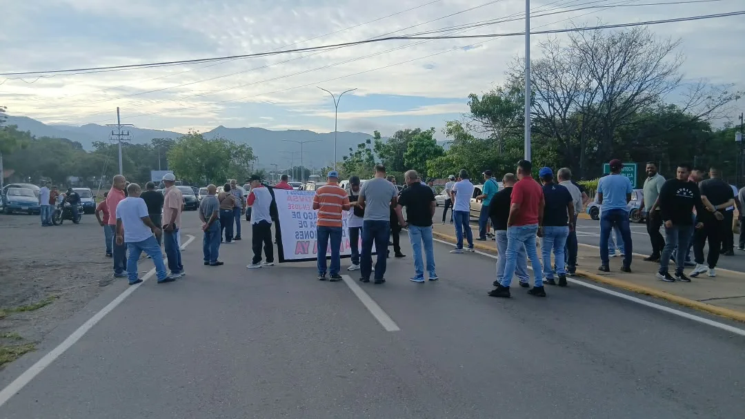 Jubilados de Pdvsa protestaron en Puerto La Cruz por pensiones