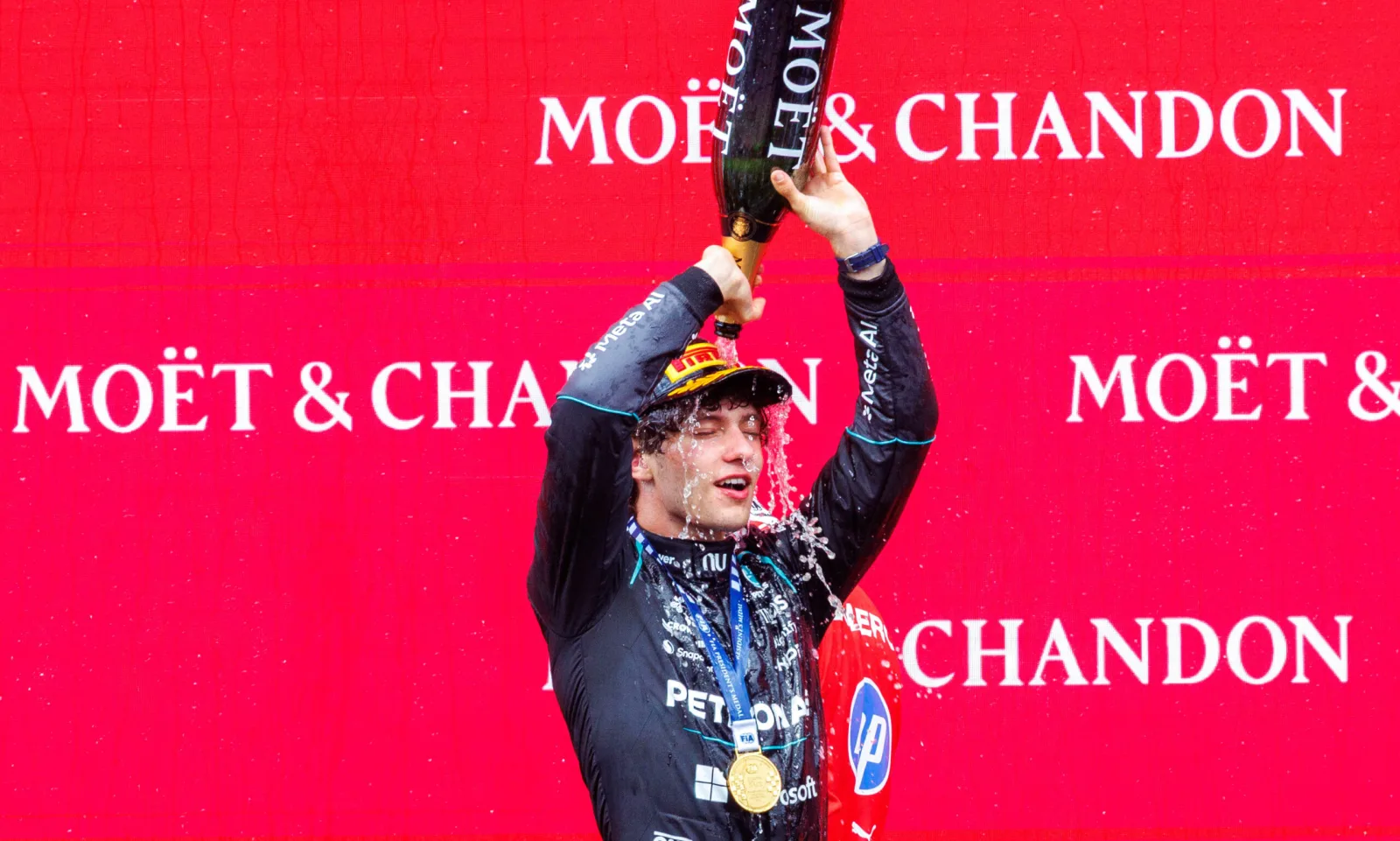 Antonelli gana en Bélgica y afianza su liderato en F1