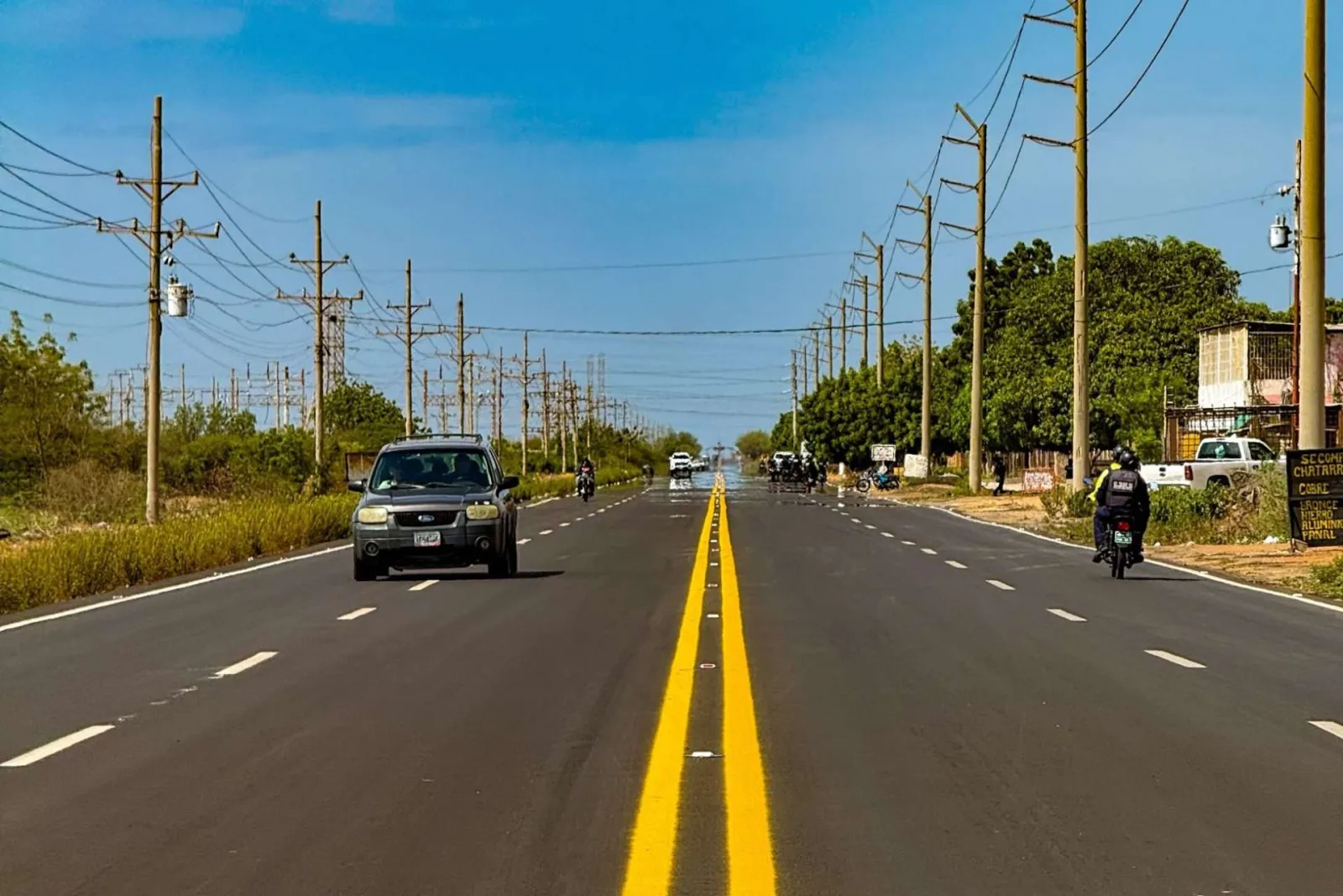 Gobernación dice que rehabilitó 9,5 km entre La Cañada y Maracaibo