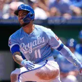 Maikel García lideró la blanqueada de los Reales ante los Astros