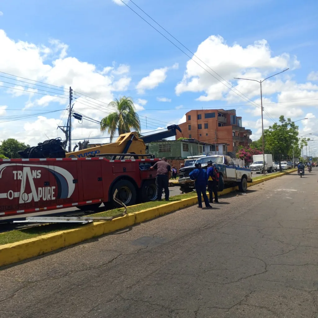 Cuatro muertos y más de 10 heridos en San Fernando
