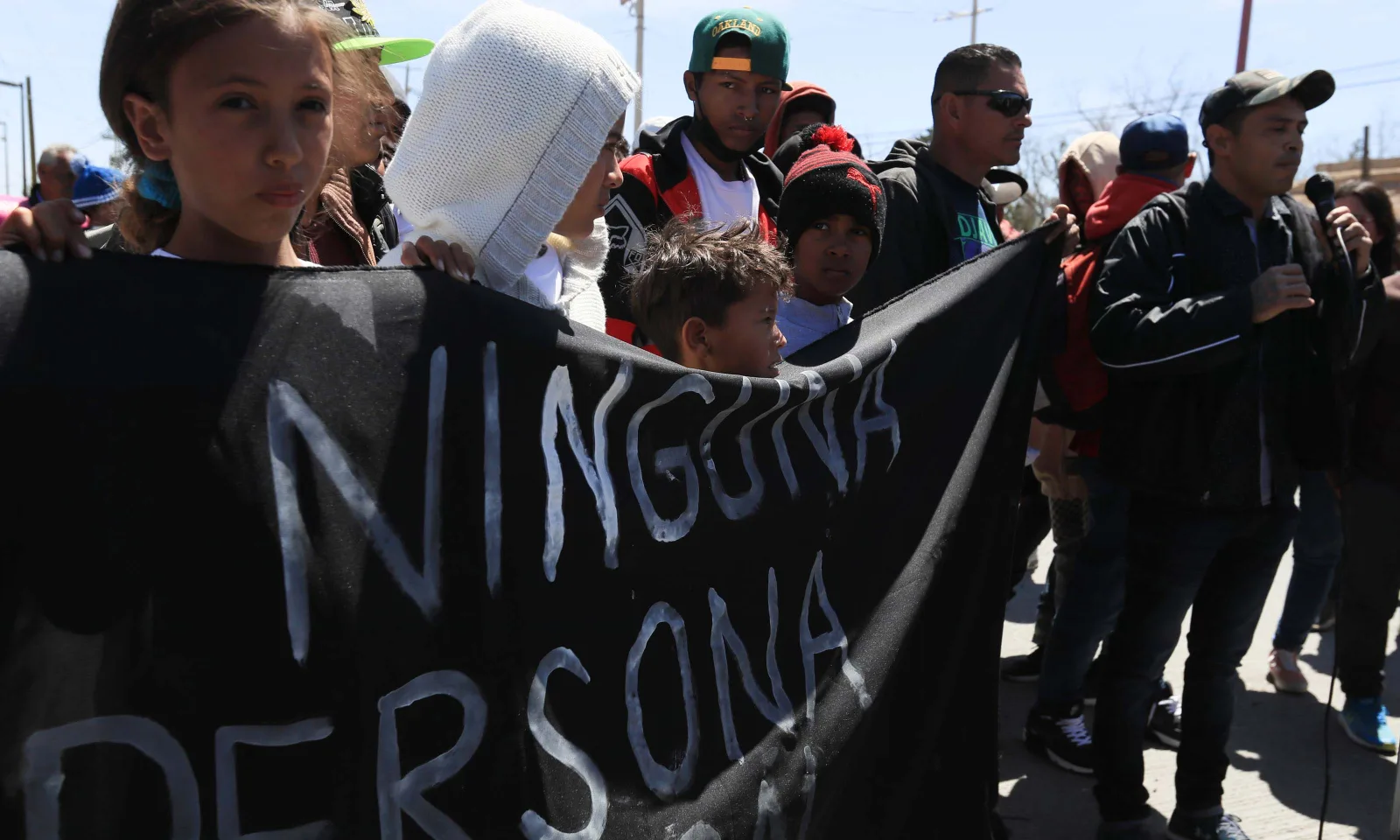 Migrantes reclaman justicia a López Obrador