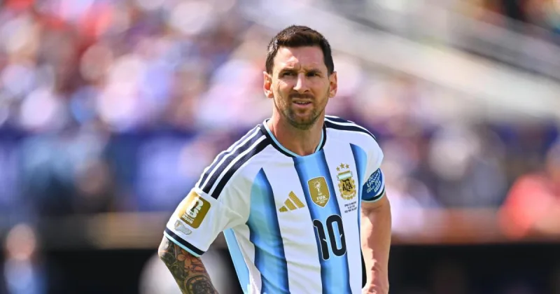 Leo Messi asume la propiedad del CD Eldense en España