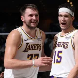 Reaves revela el reto más extraño de jugar con Dončić