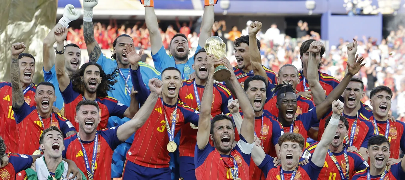 España vence a Argentina en la prórroga y levanta su segunda Copa
