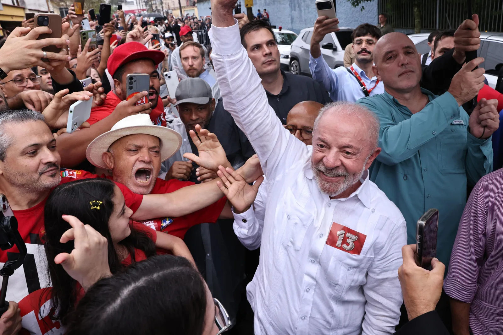 Lula logra un cuarto mandato tras una votación cerrada en Brasil