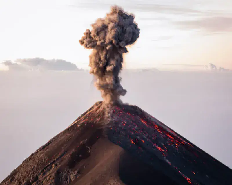 Moody’s sube a B1 la calificación crediticia de Volcan por mayor flujo de caja y avance de Romina
