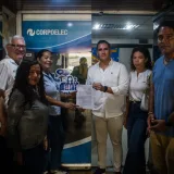 Vecinos de San Diego exigen cortes eléctricos más equitativos