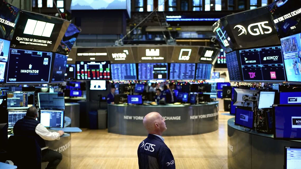 Wall Street sufre fuerte caída tras decisión de la Fed