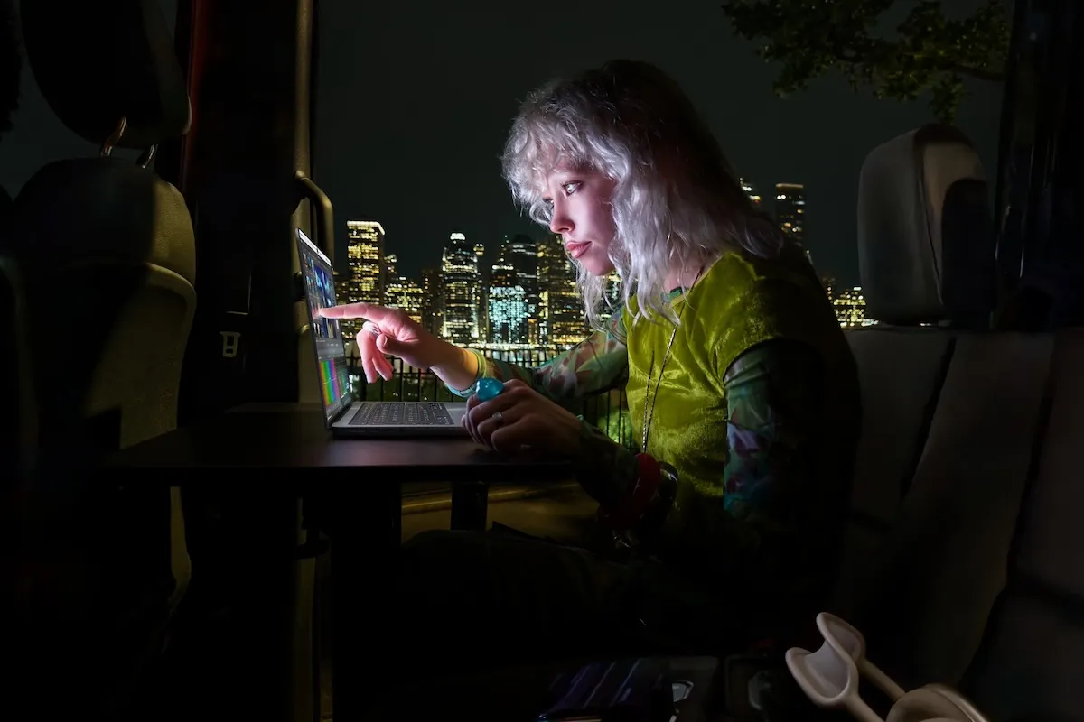 Apple sube al extremo el precio de su MacBook Pro táctil