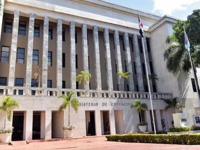 Educación dominicana informa pagos a 294 contratistas