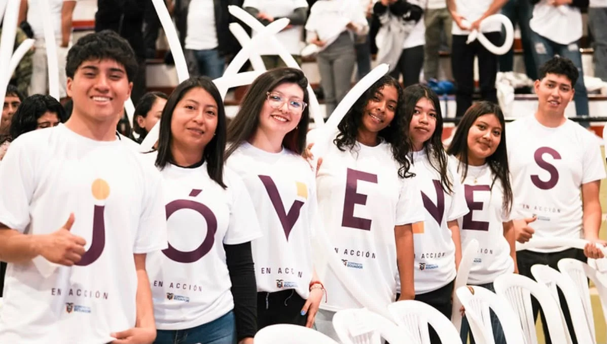 Jóvenes en Ecuador ya pueden elegir dónde harán sus pasantías