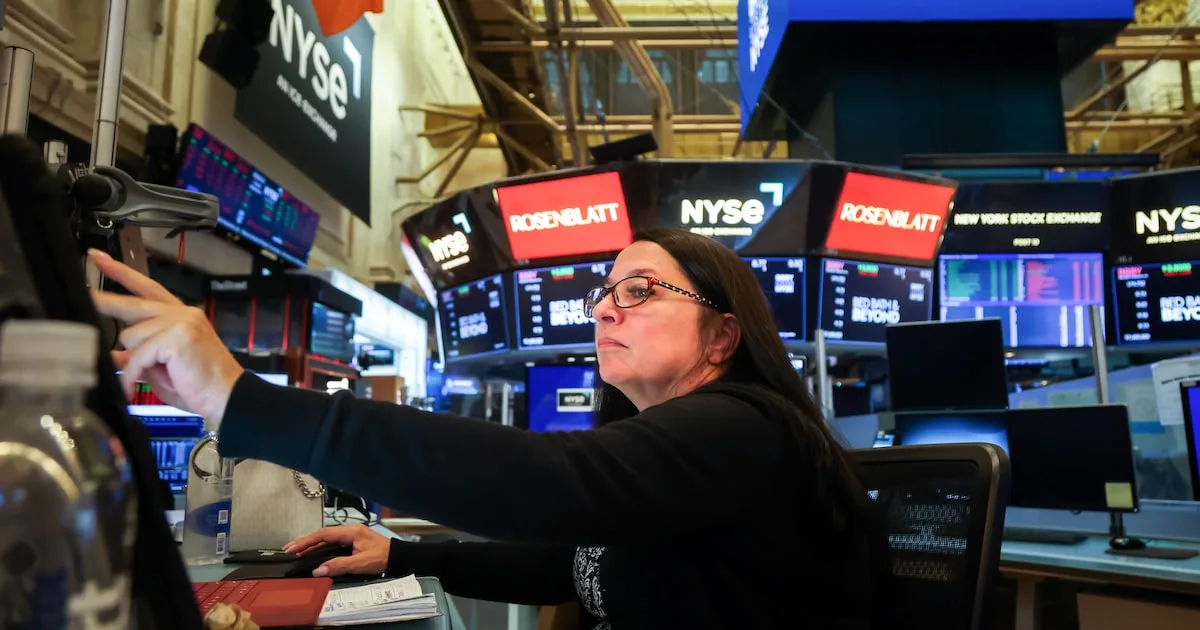 UBS ve cuatro escenarios para Wall Street hasta junio de 2027