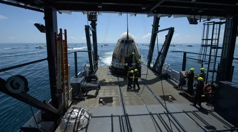 SpaceX pierde casi US$1 billón de valor de mercado