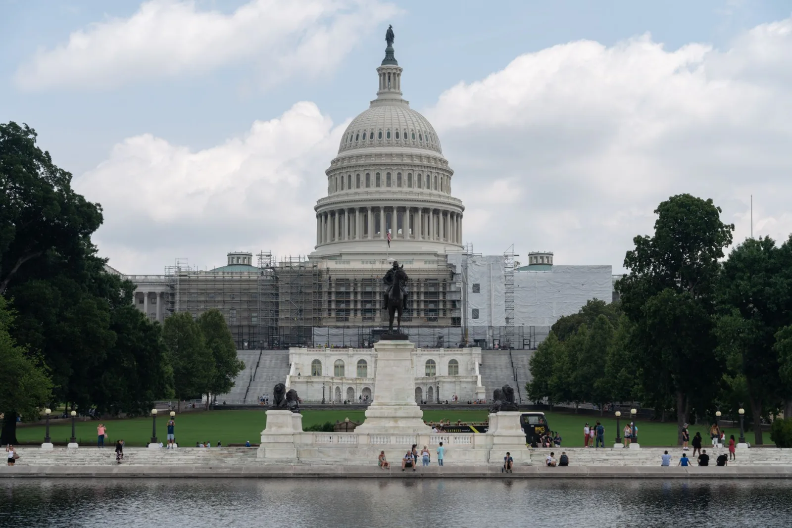 Washington apoya la salida venezolana de la CPI y la critica