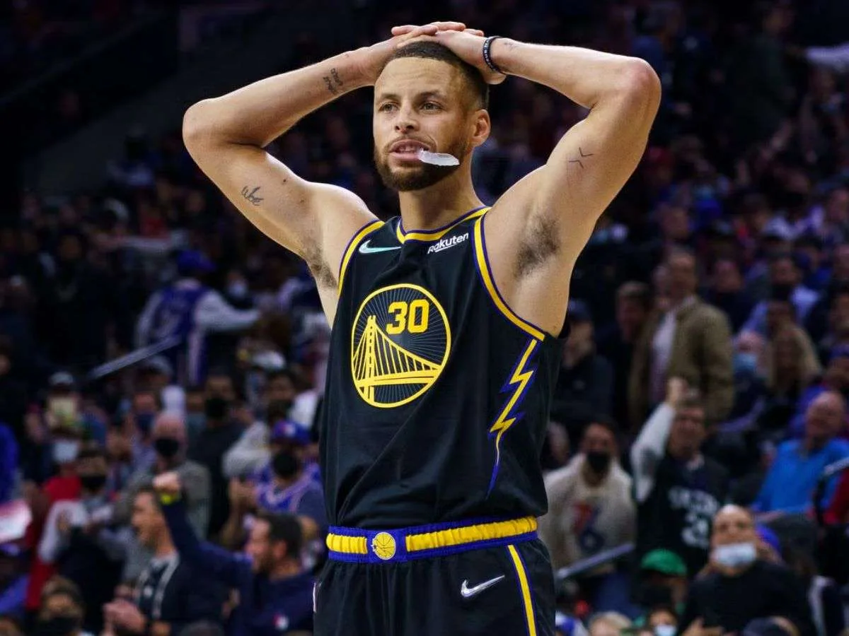 Curry admite el golpe que supone perder a Porzingis
