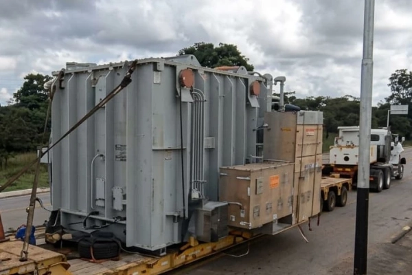 Llevan a Monagas un autotransformador para reforzar la red