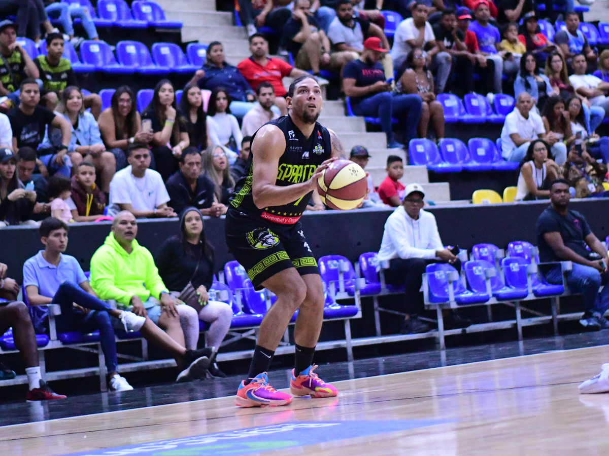 Spartans extendió la mala racha de Piratas
