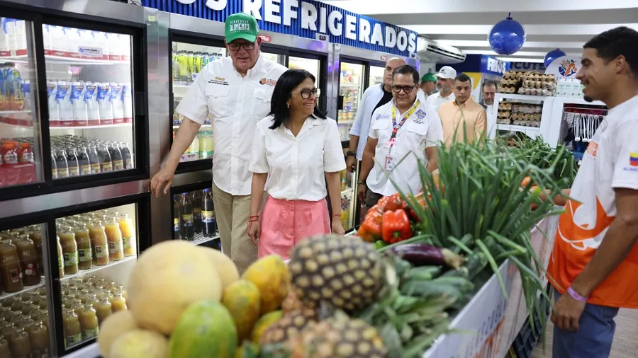 Delcy Rodríguez dice que consumo de alimentos subió 22 %