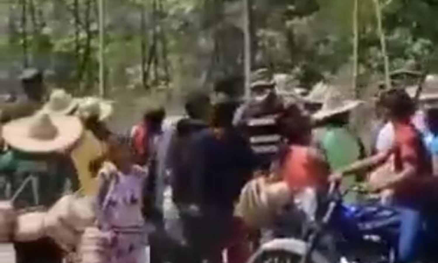Yukpas atacan a funcionarios de la GNB en la Machiques-Colón