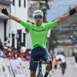 Urián ganó en Carache y tomó el liderato de la Vuelta