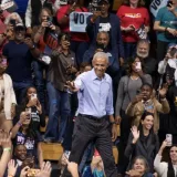 Obama reaparece para empujar a los demócratas en Georgia