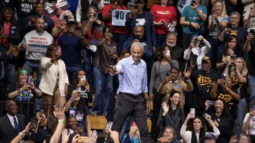 Obama reaparece para empujar a los demócratas en Georgia