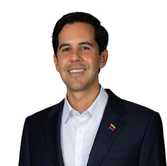 Oliver Blanco asume la Cancillería venezolana
